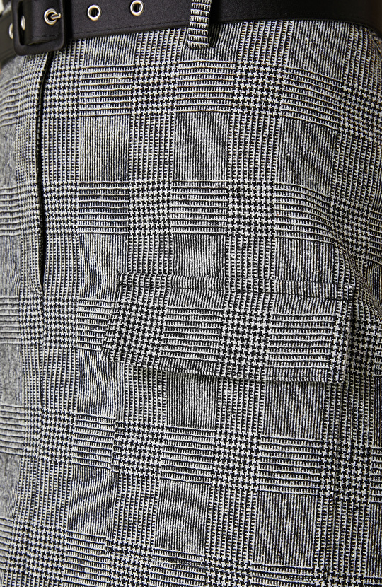 Siyah Beyaz Yün Karışımlı Ekose Mini Etek