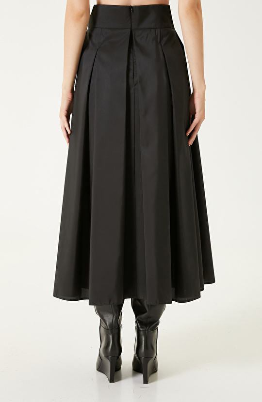 Siyah Pileli Saten Midi Etek 