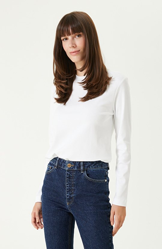 Beyaz Uzun Kol Basıc Tshırt