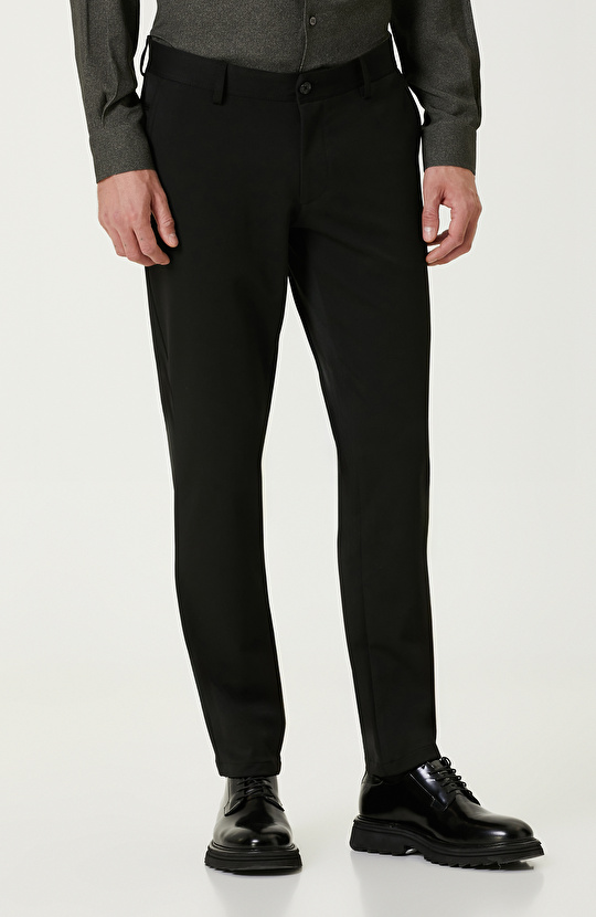 Siyah Diyagonal Pantolon