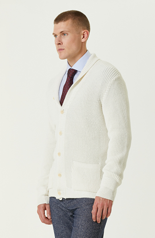 Ekru Şal Yaka Hırka