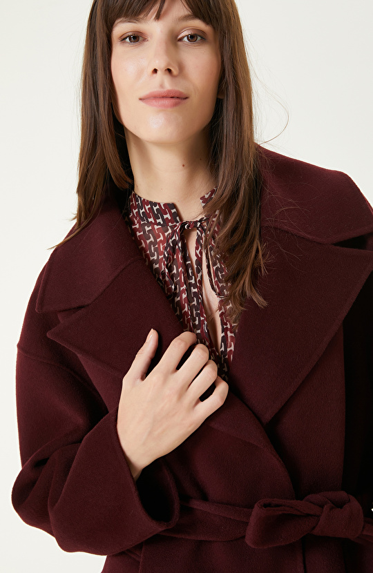 Bordo Dikişsiz Handmade Yün Kaban 