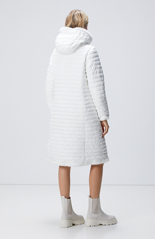 Kırık Beyaz Kapüşonlu Çift Taraflı Kaban