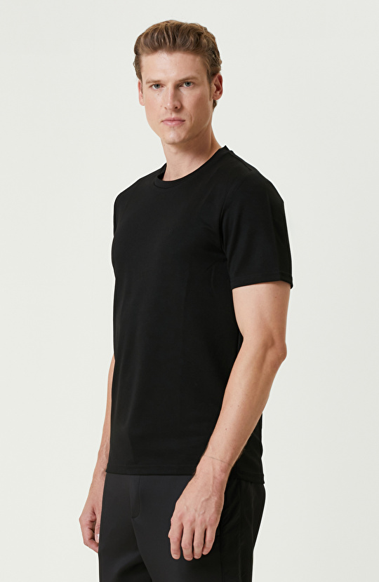 Siyah T-shirt