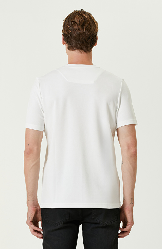 Kırık Beyaz T-shirt