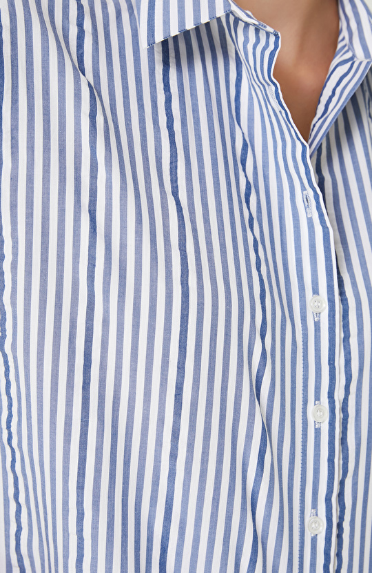 Mavi Beyaz Gömlek