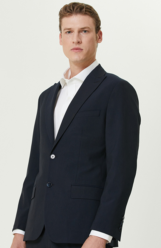 Lacivert Çizgili Takım Elbise