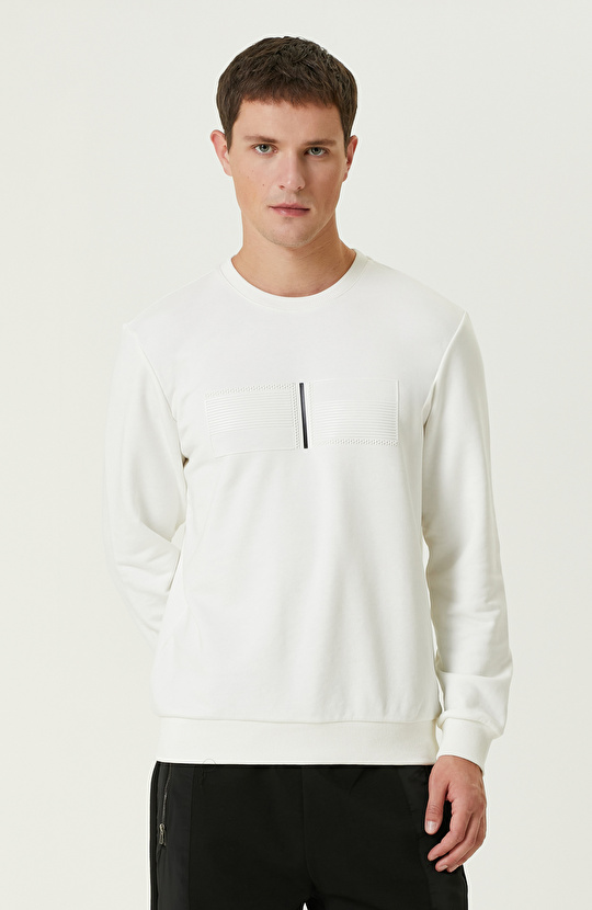 Kırık Beyaz Sweatshirt