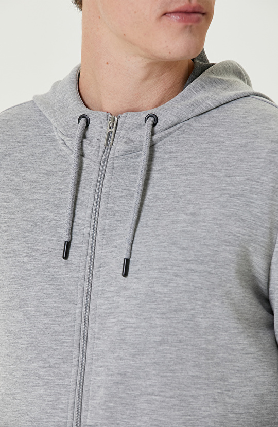 Gri Kapüşonlu Sweatshirt