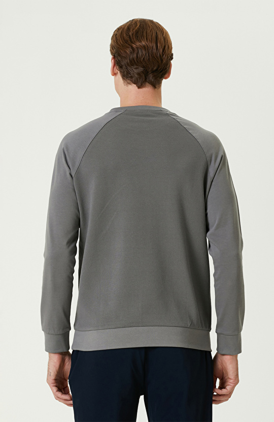 Gri Sweatshirt