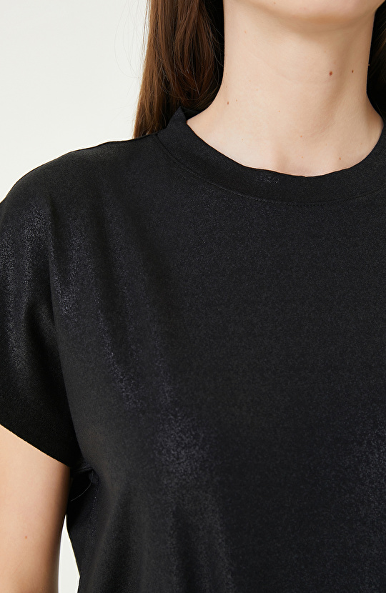 Siyah Varaklı T-Shirt