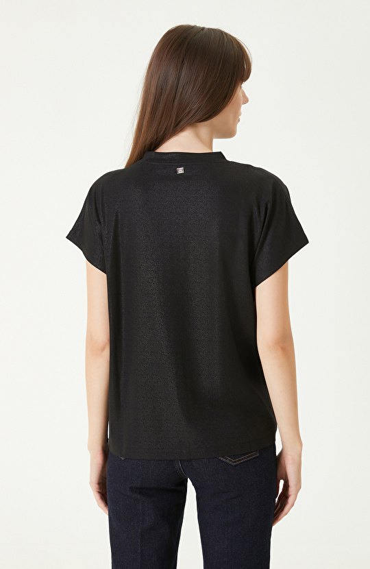 Siyah Varaklı T-Shirt