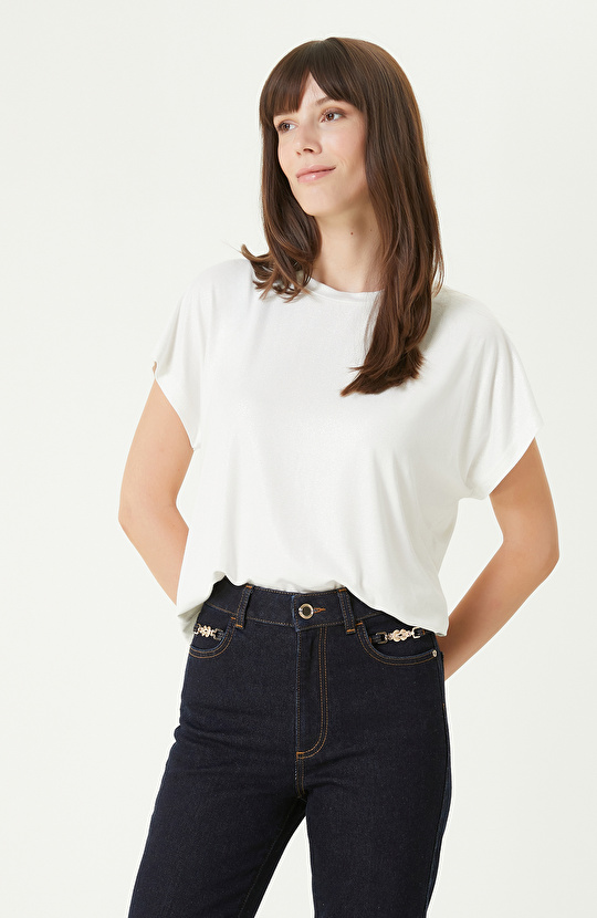 Kırık Beyaz Varaklı T-Shirt