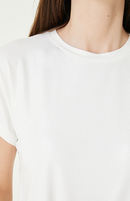 Kırık Beyaz Varaklı T-Shirt