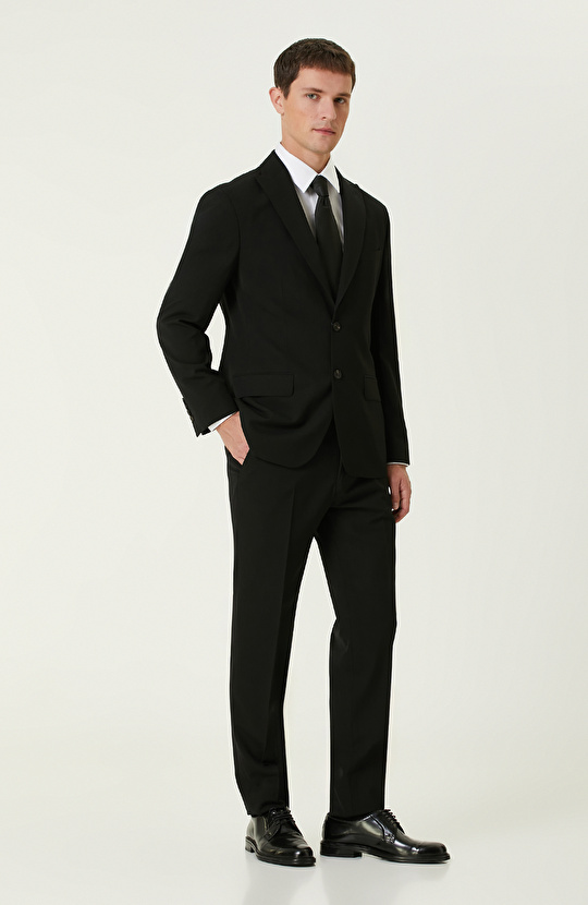 Siyah Yün Takım Elbise