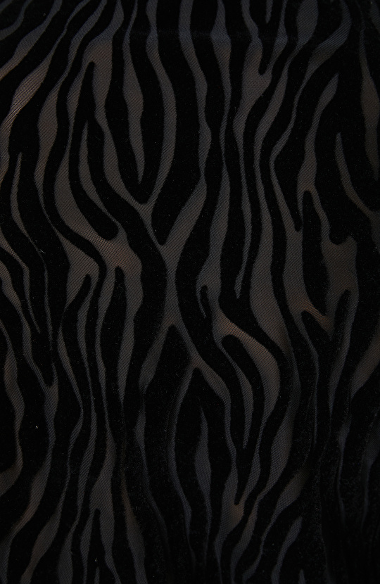 Siyah Desenli Gömlek