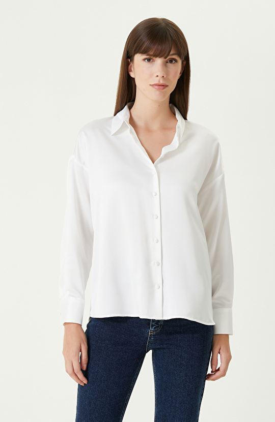 Kırık Beyaz Gömlek