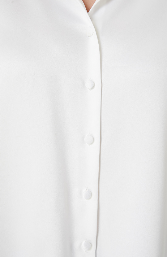 Kırık Beyaz Gömlek