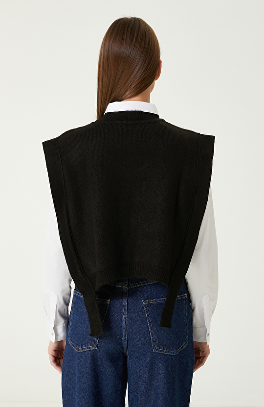 Siyah Kadın Boyunluk