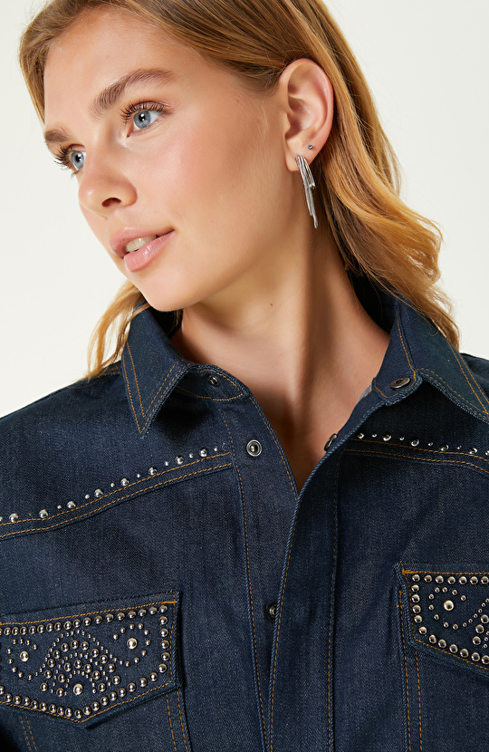 Gümüş Rengi Kadın Küpe