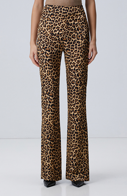 Kahverengi Camel Leopar Desenli Pantolon