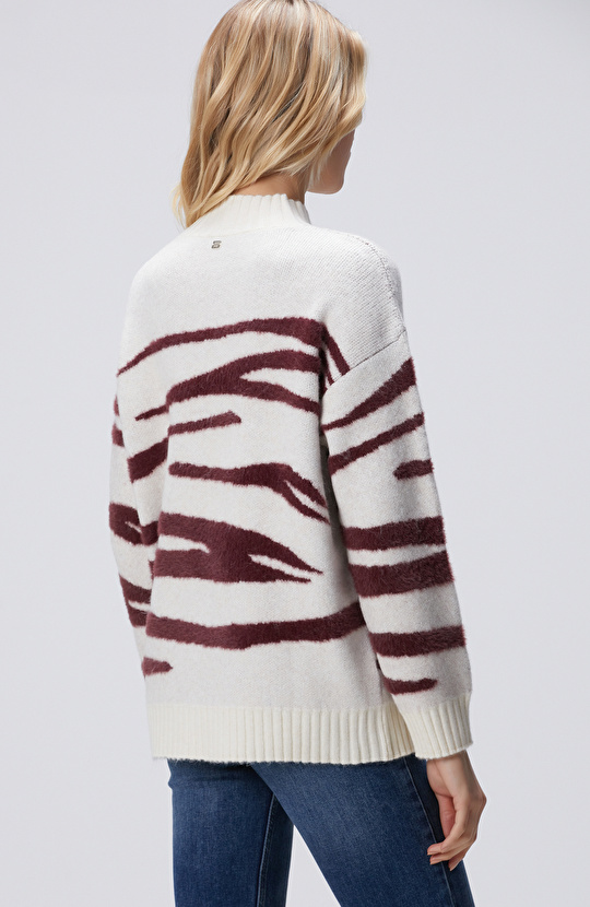 Bordo Kırık Beyaz Kazak