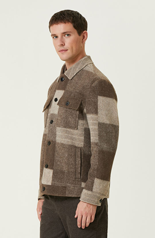 Bej Yün Karışımlı Ekose Mont