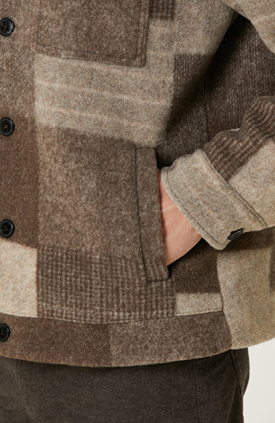 Bej Yün Karışımlı Ekose Mont