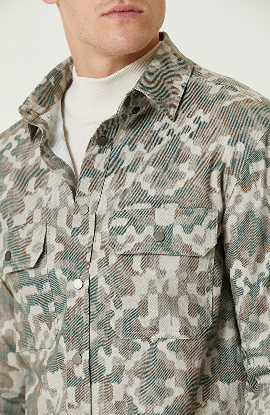 Haki Kamuflaj Desenli Dış Gömlek