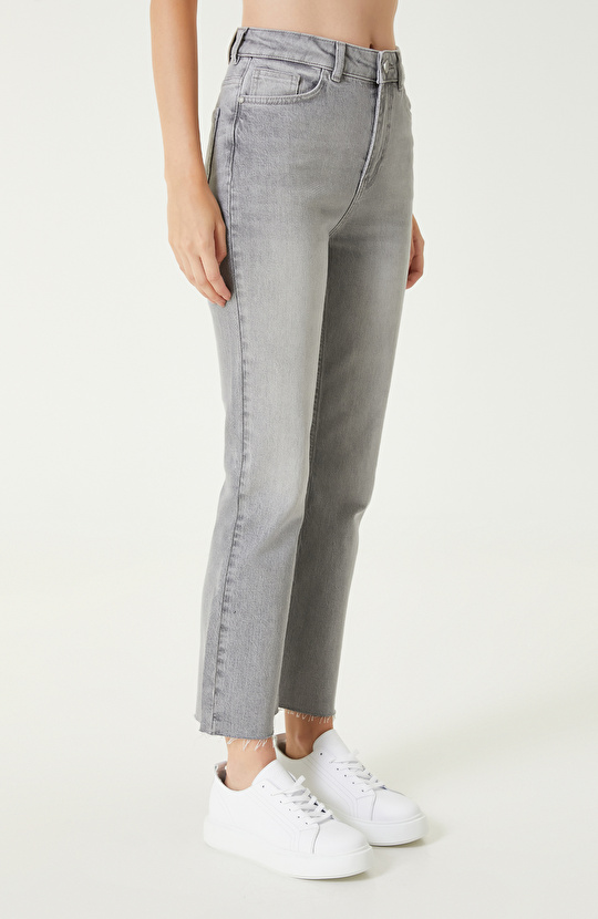 Açık Gri Denim Pantolon