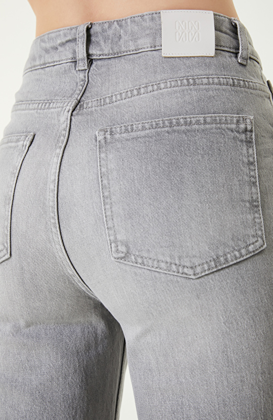 Açık Gri Denim Pantolon
