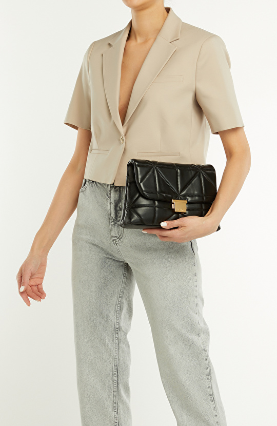 Siyah Kapitoneli Kadın Clutch