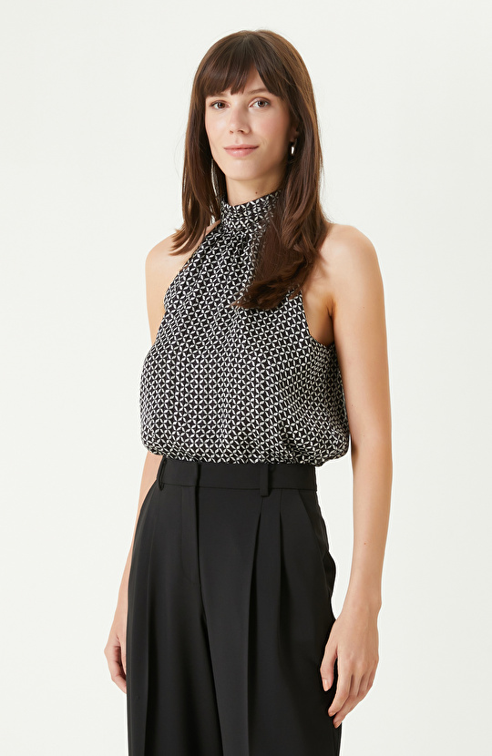 Siyah Beyaz Desenli Bluz