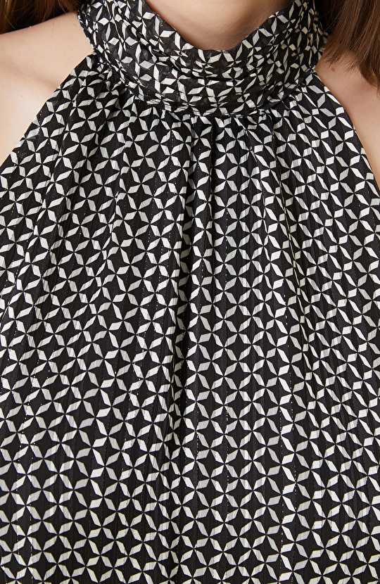 Siyah Beyaz Desenli Bluz