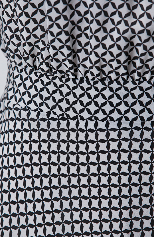 Siyah Beyaz  Limited Midi İpek Elbise