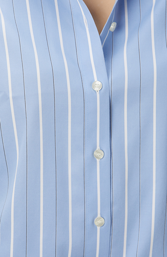 Non-Iron Mavi Beyaz Siyah Çizgili Gömlek