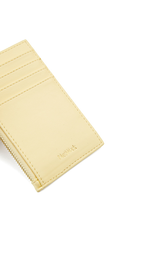 Sarı Kadın Kartlık