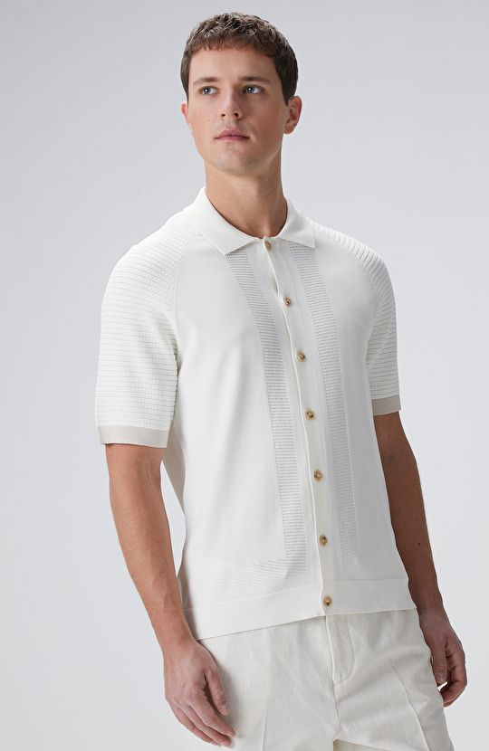 Kırık Beyaz Triko Hırka