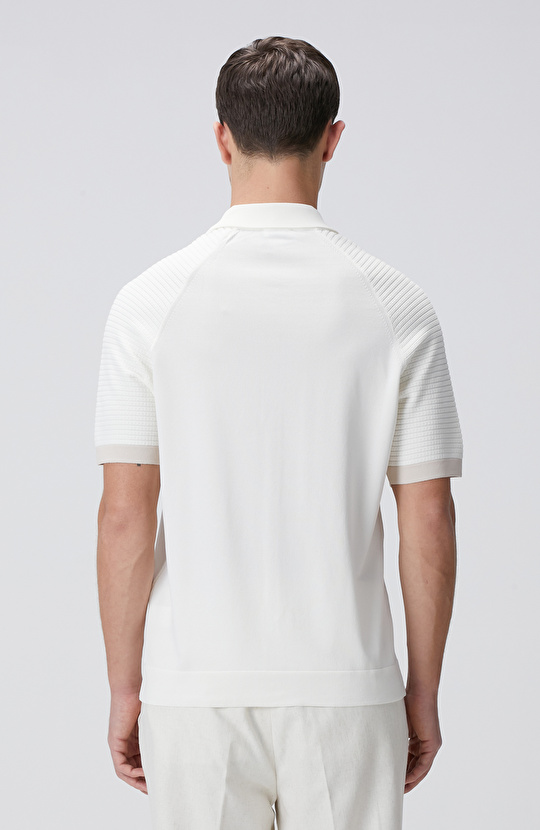 Kırık Beyaz Triko Hırka