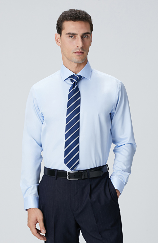 Non-Iron Açık Mavi Gömlek