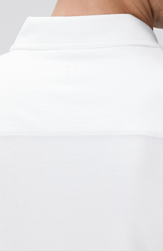 Kırık Beyaz Jakarlı Gömlek