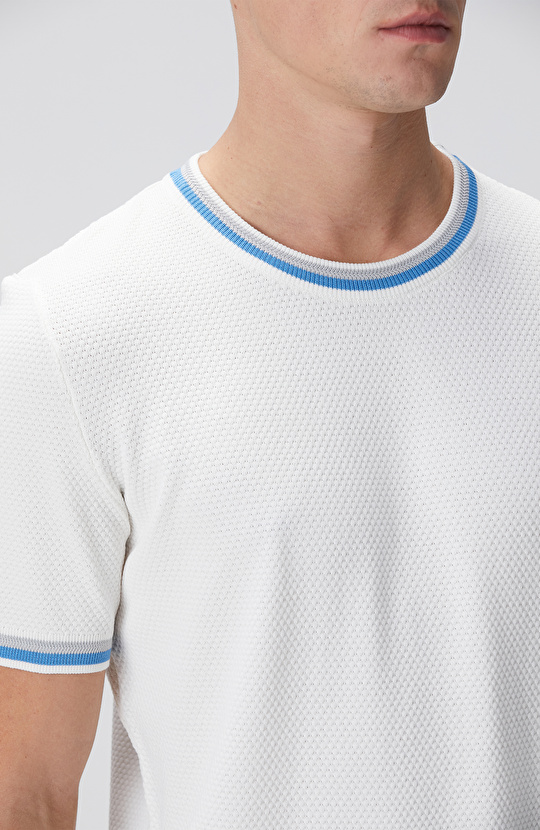 Kırık Beyaz T-shirt