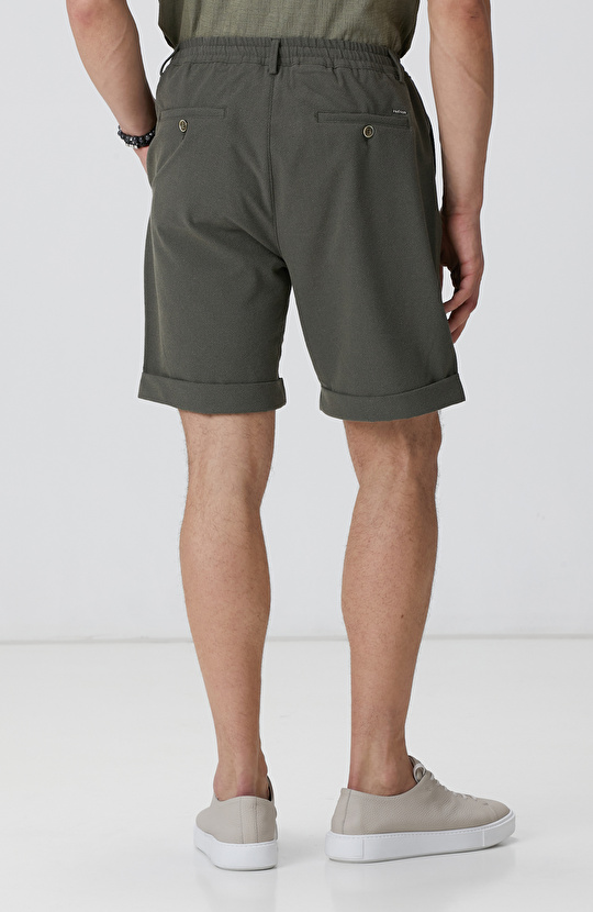 Haki Gofre Desenli Şort