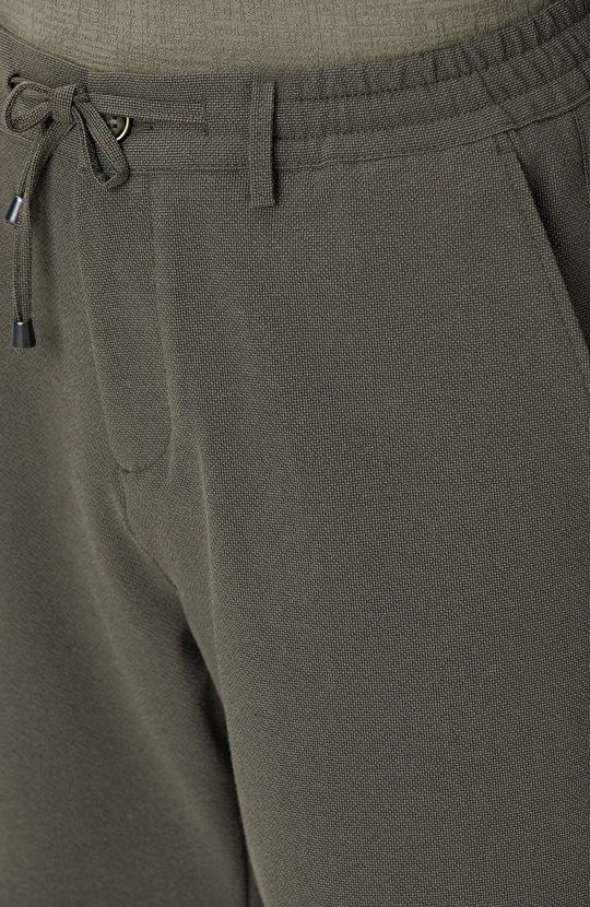 Haki Gofre Desenli Şort