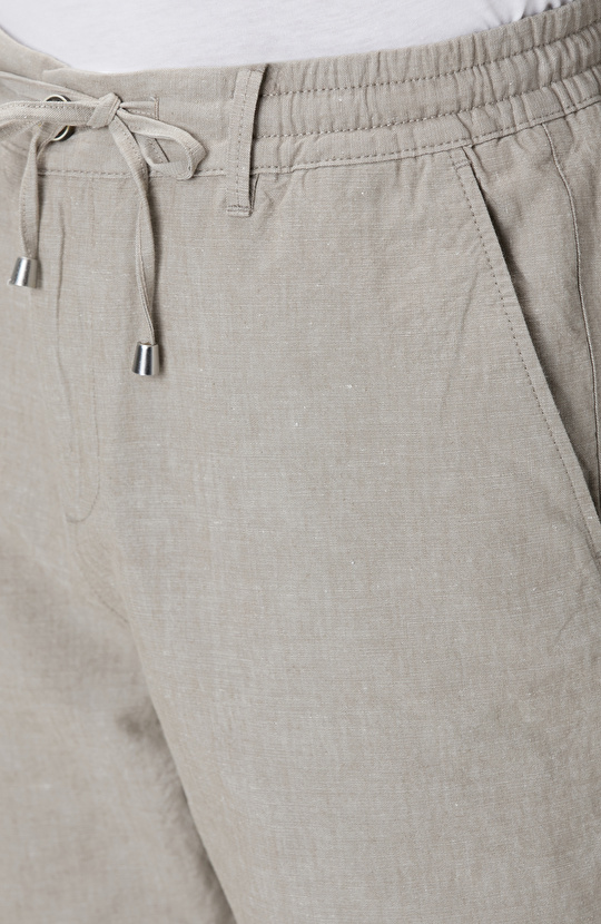 Vizon Keten Karışımlı Şort