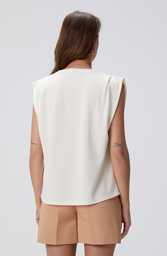 Kırık Beyaz T-shirt