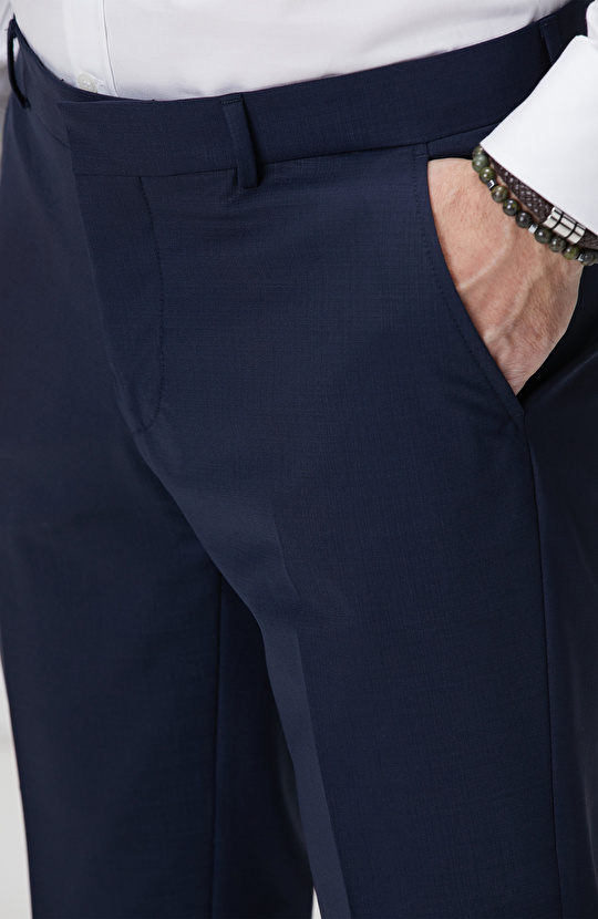 Lacivert Mikro Yün Karışımlı Takım Elbise