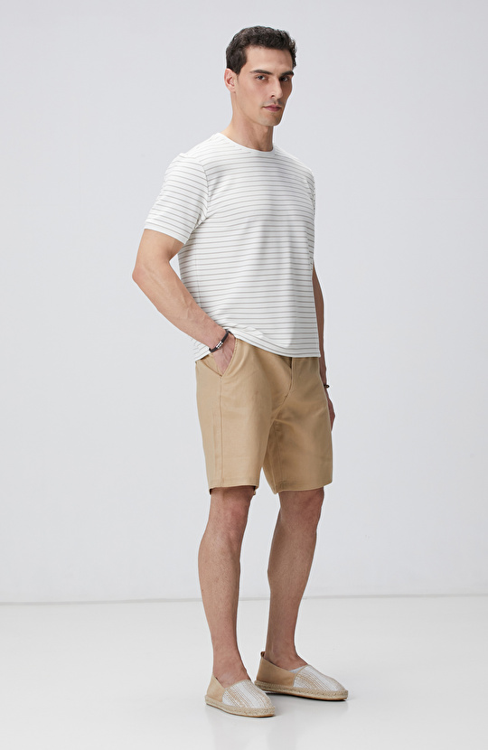 Kırık Beyaz Bej T-shirt