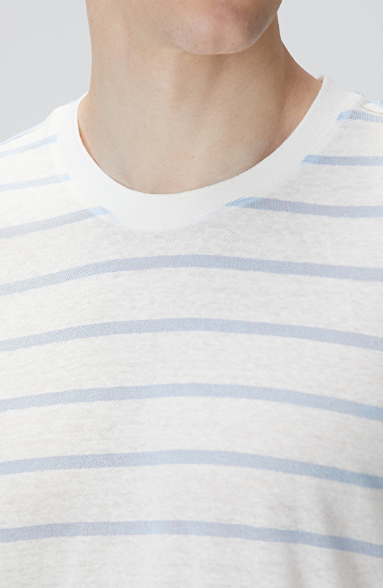 Kırık Beyaz Mavi Keten Karışımlı T-shirt