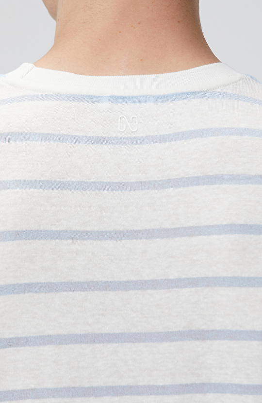 Kırık Beyaz Mavi Keten Karışımlı T-shirt